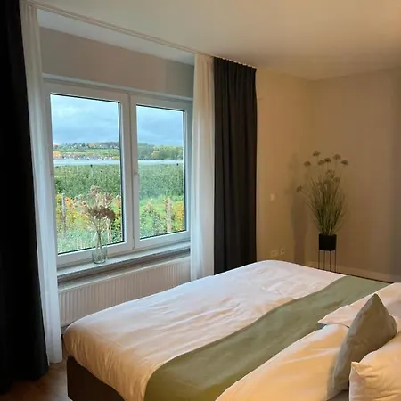 Vorgebirgsblick Ruhige Gaestezimmer Mit Self-check-in Hotel *