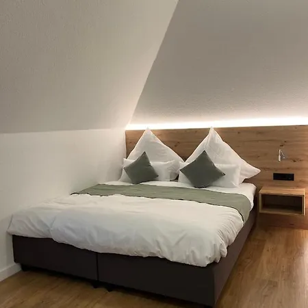 Отель Vorgebirgsblick Gaestezimmer Mit Self-Checkin Борнхайм