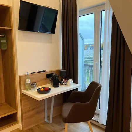 Vorgebirgsblick Gaestezimmer Mit Self-Checkin *