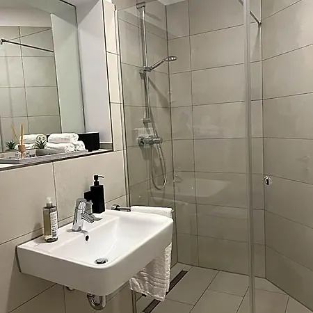 Vorgebirgsblick Gaestezimmer Mit Self-Checkin Борнхайм