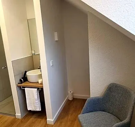 Отель Vorgebirgsblick Gaestezimmer Mit Self-Checkin *