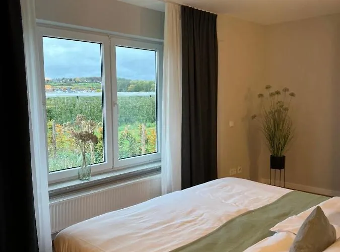 Vorgebirgsblick Ruhige Gaestezimmer Mit Self-check-in Hotel *