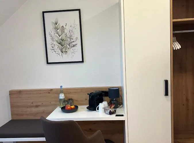 Vorgebirgsblick Ruhige Gaestezimmer Mit Self-check-in Hotel Bornheim (Rheinland)