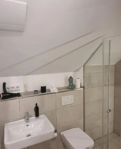 Hotel Vorgebirgsblick Ruhige Gaestezimmer Mit Self-check-in *